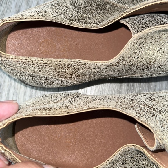 Carlton London Oxford Gold Metallic - Picture 12 of 13